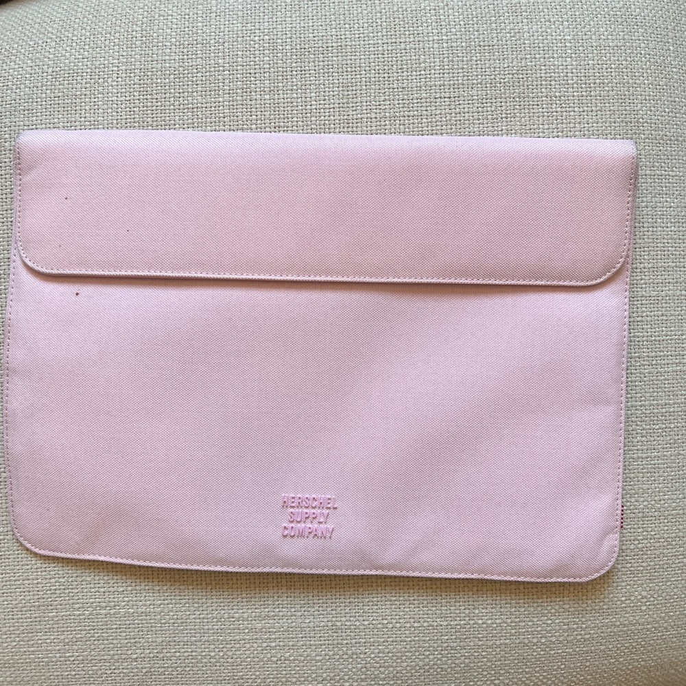 Herschel laptop case